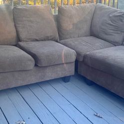 L Shaped Couch Tan Very Good Condition 