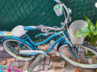 Huffy Beach Cruiser
