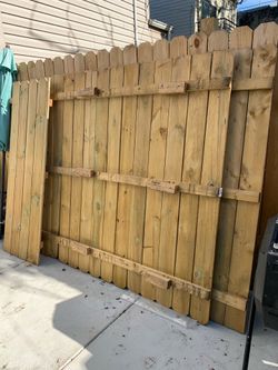 New Treated Fencing (18’ Total)
