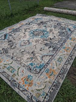 LOTS OF VERY NICE LARGE 8 BY 10 AREA RUGS