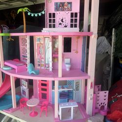 Barbie House