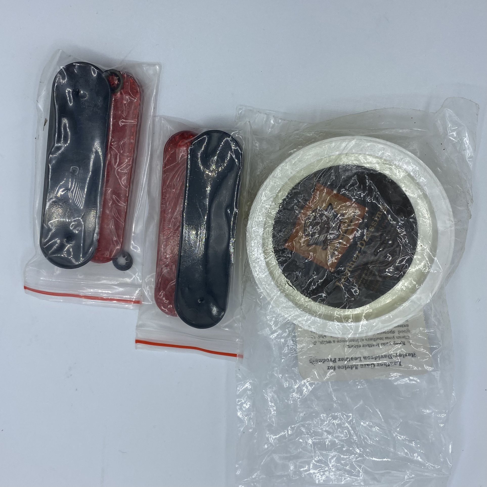Harley Davidson leather dressing 2.3 ounces 98621-91v And Two Brake Lights 