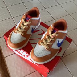 Nike Dunks