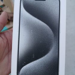 IPhone 15 Pro Box