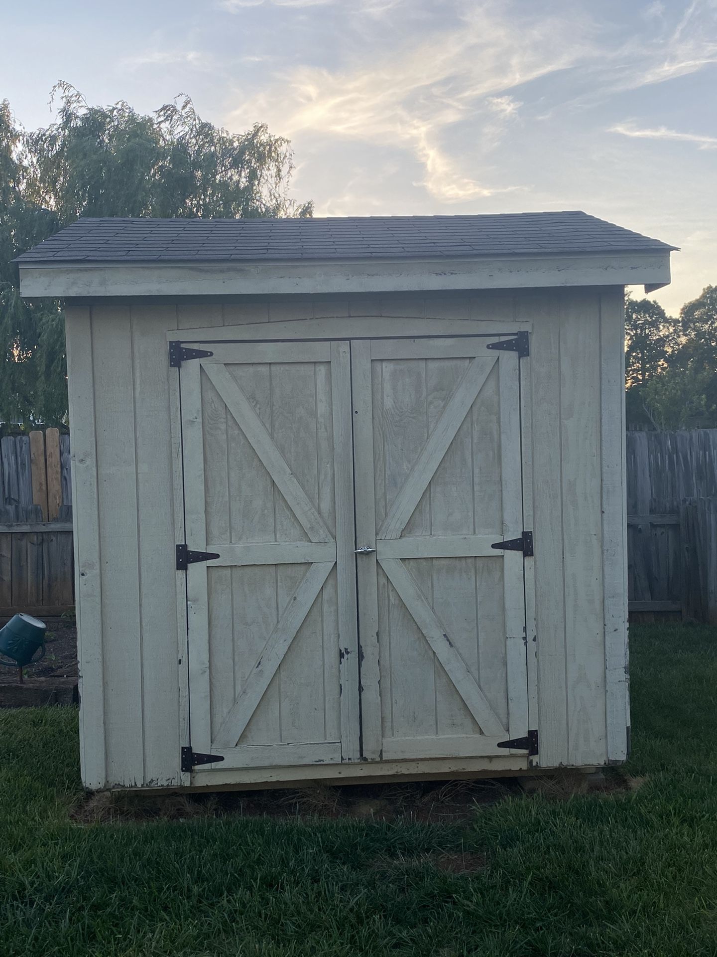 8x8 Wood Shed