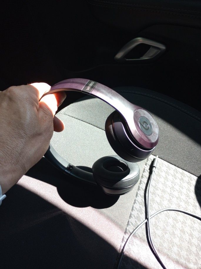 Beats Wireless Headphones