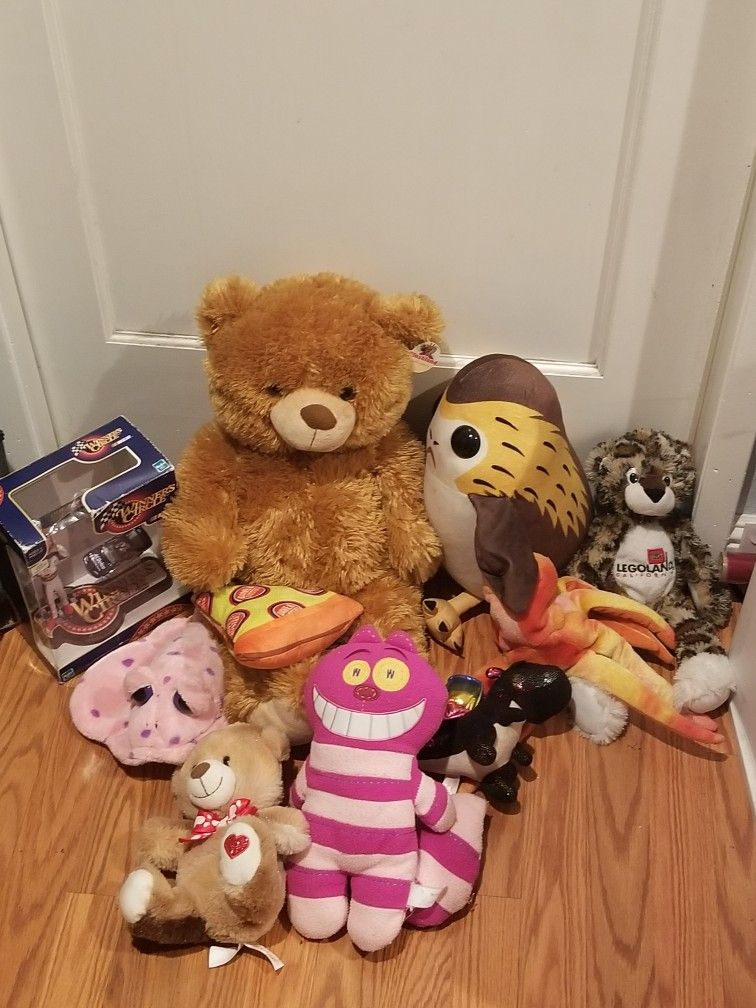 Plush Stuffed Animal Lot