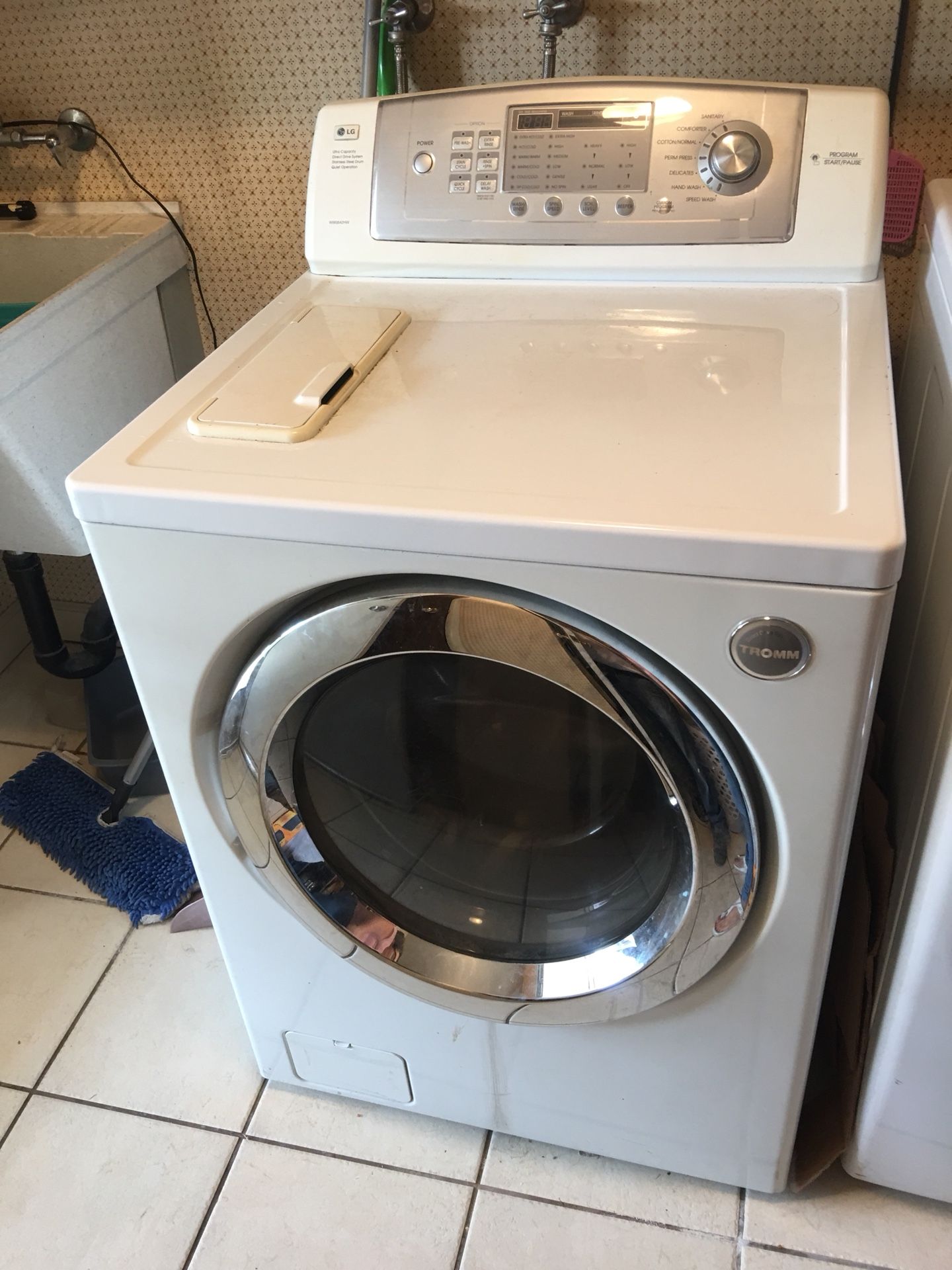 lg tromm washer wm0642hw