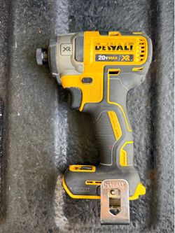 20V MAX* XR 1/4" 3-SPEED IMPACT DRIVER (tool only)