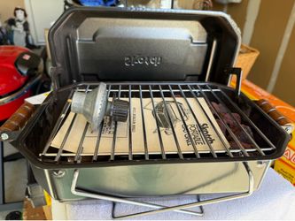 Scotch Portable gas grill.