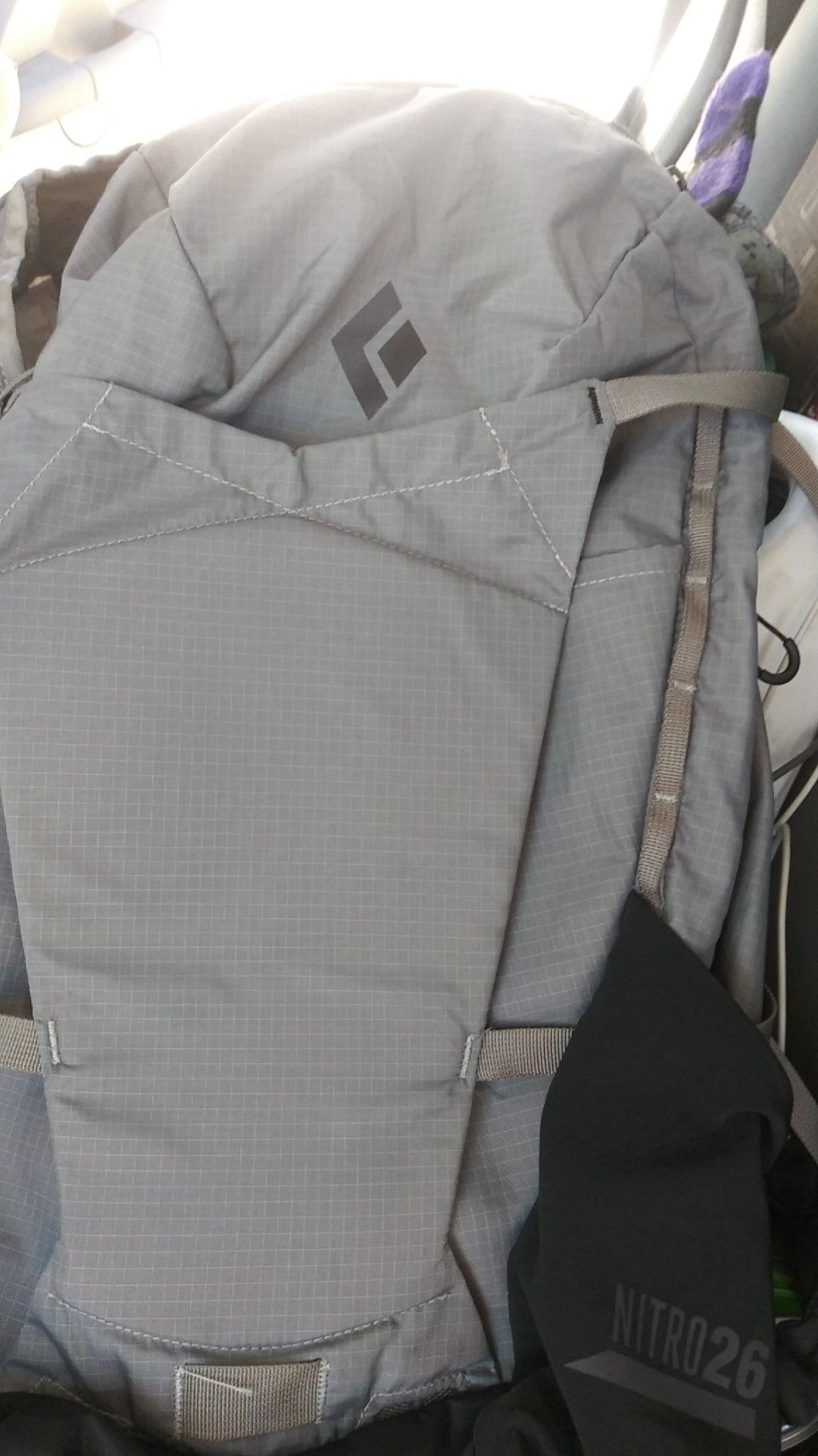 Black diamond nitro 26 backpack