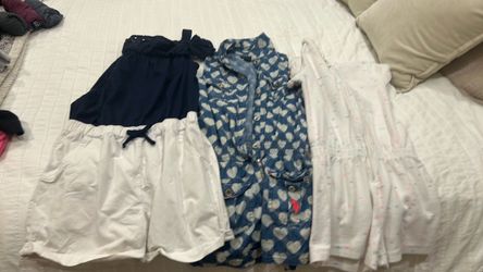 3 dresses ( 1 dollar each ) size : m 7/8