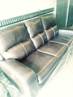leather power couch