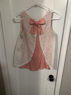 cute women’s top size small