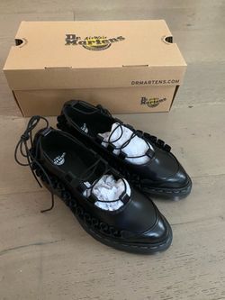 Dr. Martens Elphie II Frill Lace Up (contact info removed)1 Women Shoes size 6