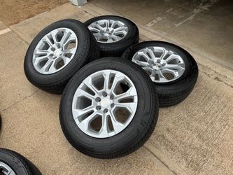 20” 2026 Chevrolet Silverado Tahoe wheels oem tires