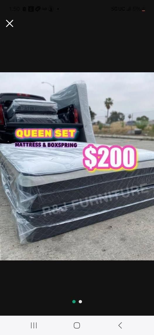 Queen Size Mattress And Boxspring