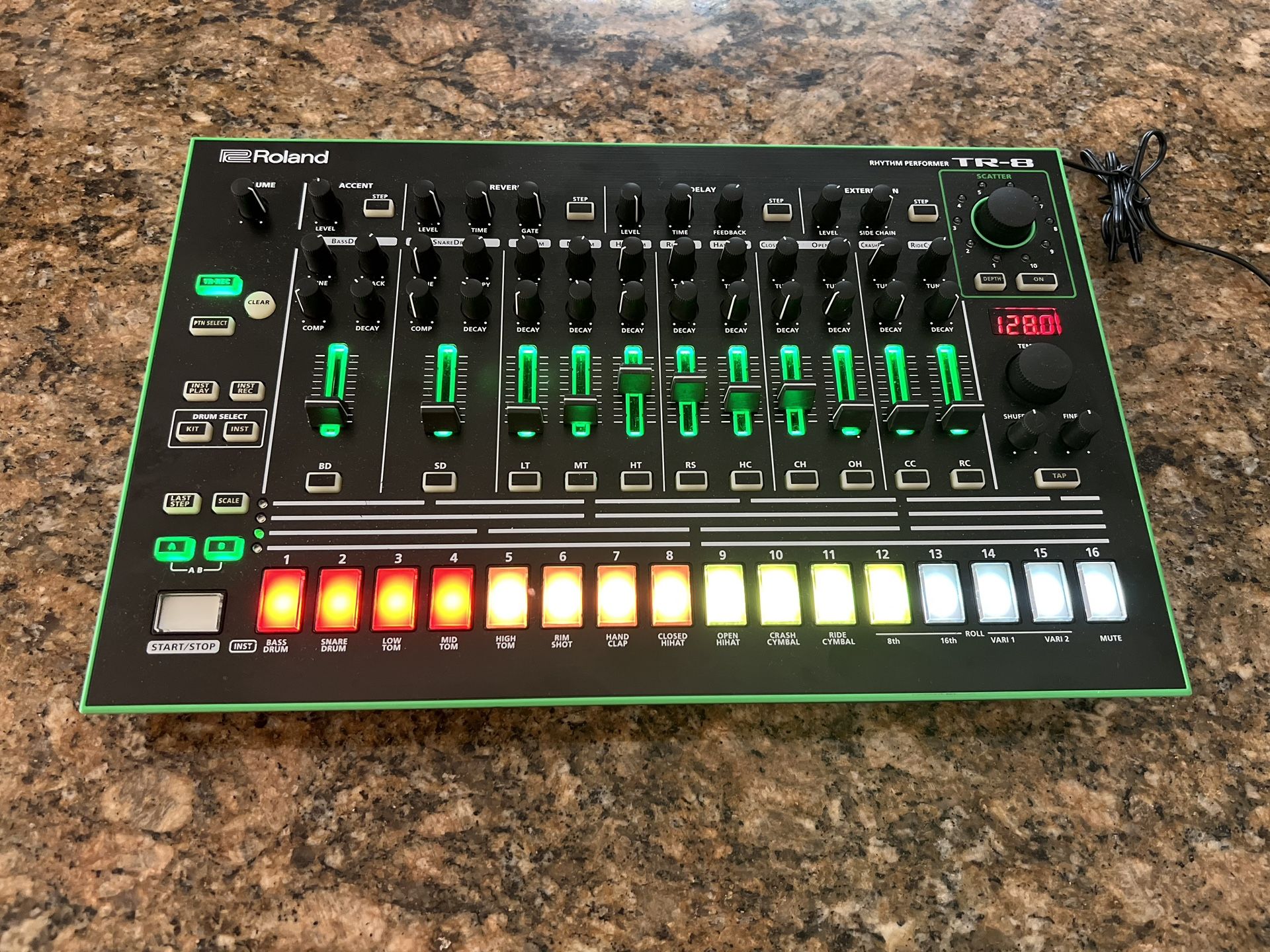 Roland Aira TR-8 Rhythm Performer Drum Machine