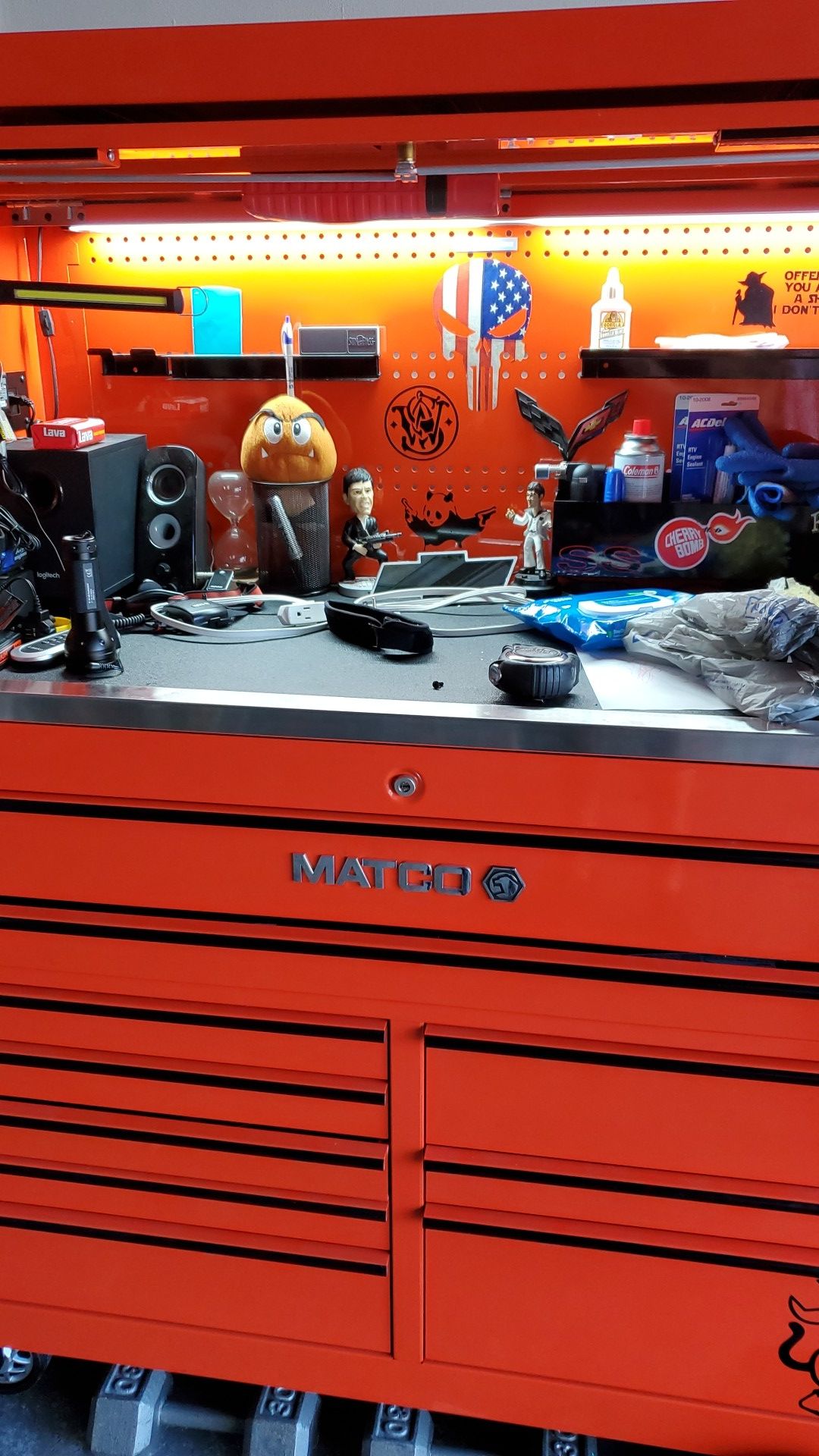Matco 4s tool box with hutch and side for Sale in Homestead, FL
