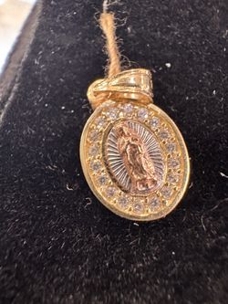 14k Small Virgin Pendant 