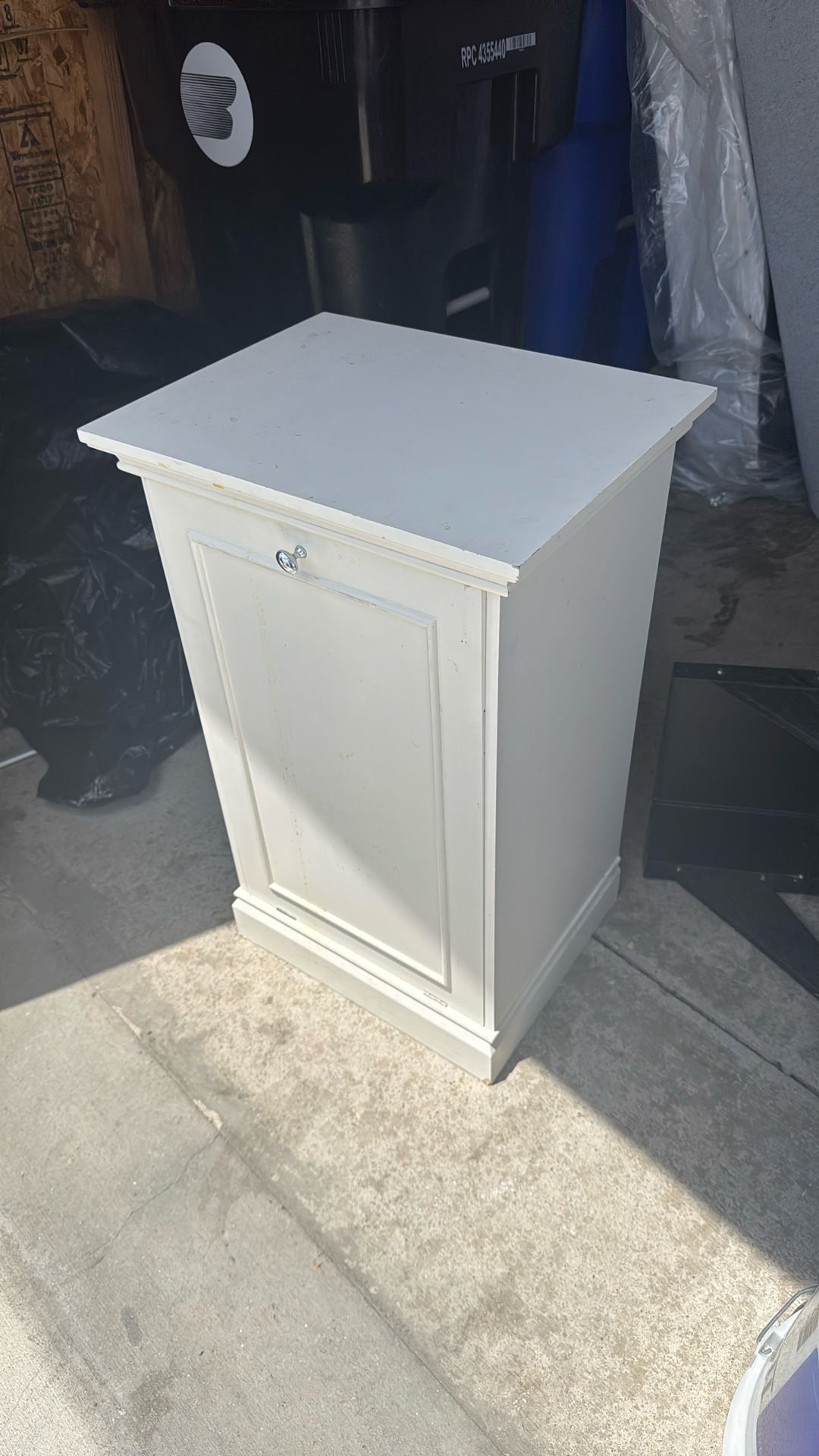 Trash Can Drawer