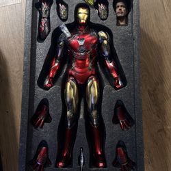 Hot Toys Iron Man Mark LXXXV Battle Damaged MMS543-D33 Diecast – Complete