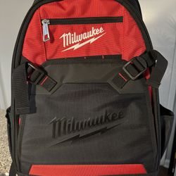 Milwaukee Jobsite Backpack, 15 13/32in.W x 7 1/4in.D x 24 13/32in.H, Model# 48-22-8200