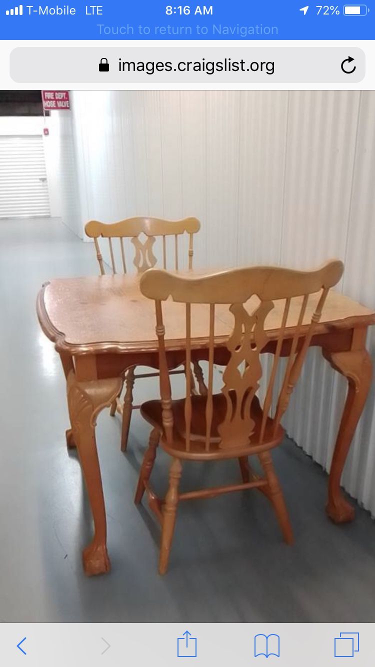 Vintage Dining Table w 2 Chairs and 2 leafs, Colonial Style Virginia House
