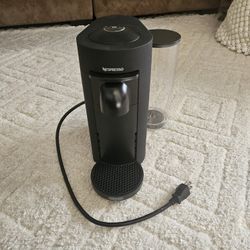 Vertuo Plus Nespresso - Black
