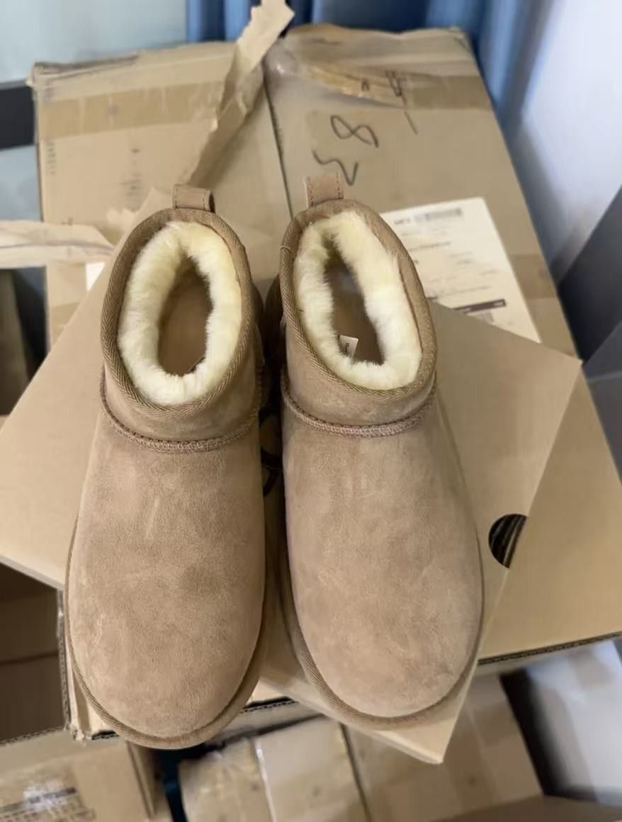 UGG Ultra Mini
