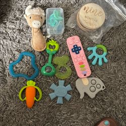 Teething Toys, Pacifiers, Milestones Photo Props