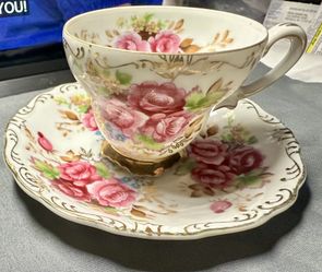 Vintage Floral Teacup Saucer Sets
