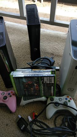 Xbox 360s
