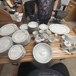 Somerset By Excel Fine China