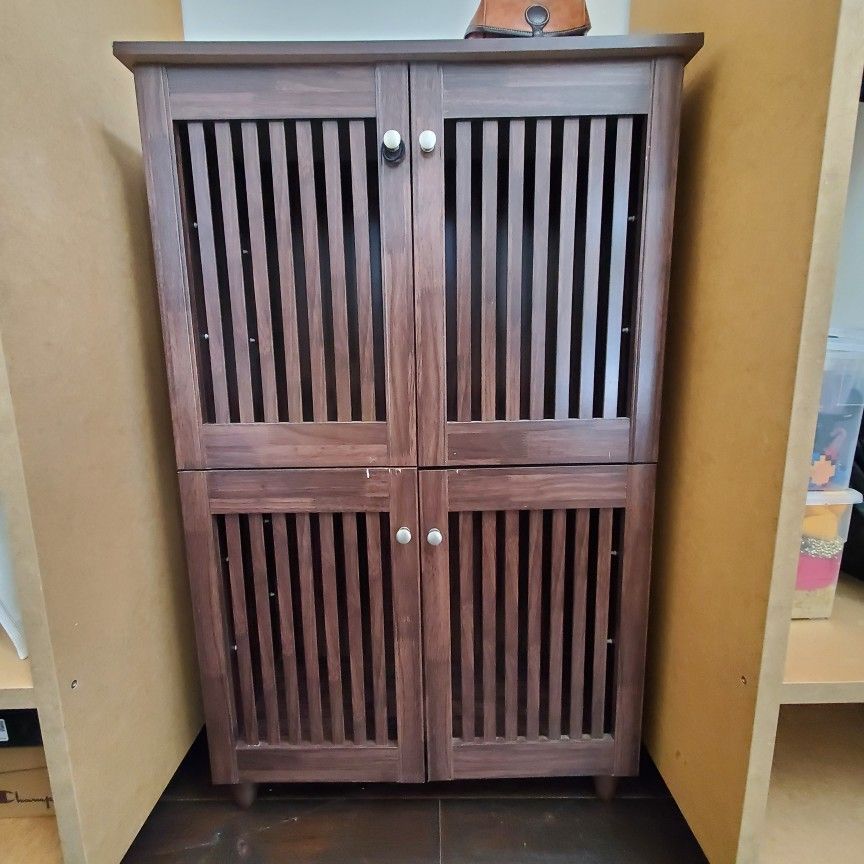 Shoe Storage Caninet