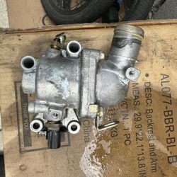 Parts Evo 9 Thermostat Housing