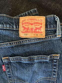 Men’s Levi’s Pants