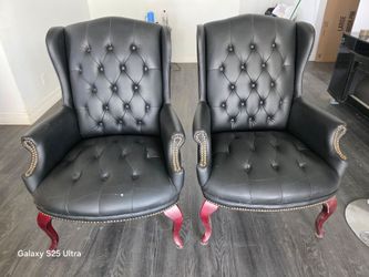 Wingback traditional chair