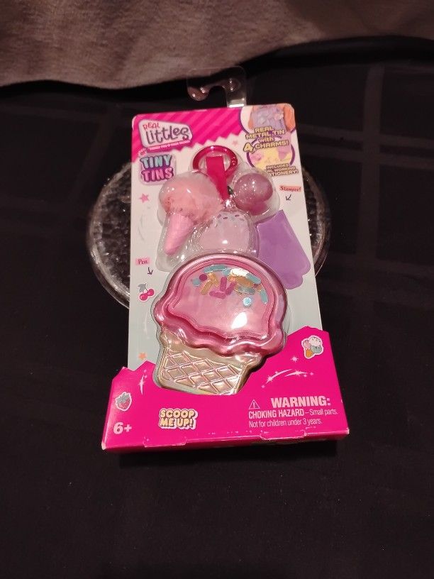 Tiny Tins Keychain