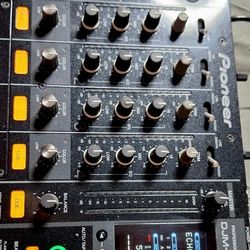 Pioneer  Djm 800 Mixer