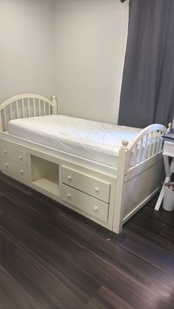 Twin Bed Frame with drawers