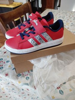 Adidas Marvel Spider-Man Boys shoes