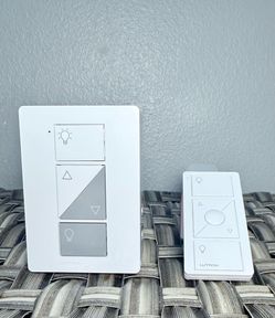 Lutron Caseta Lamp Dimmer with Pico