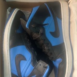 Jordan 1 Royal Blue Mid
