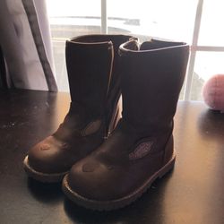 Girl Boots size 6c