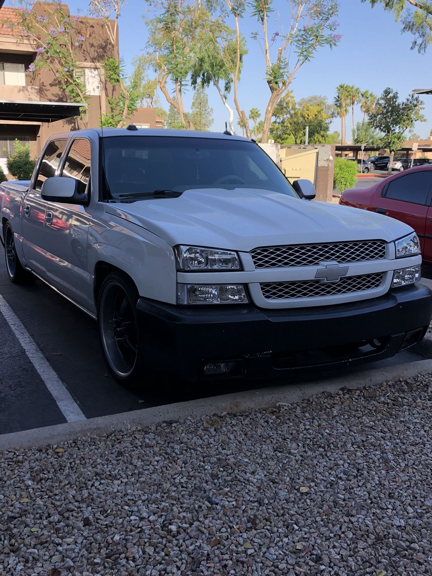 03-05 Silverado cowl hood