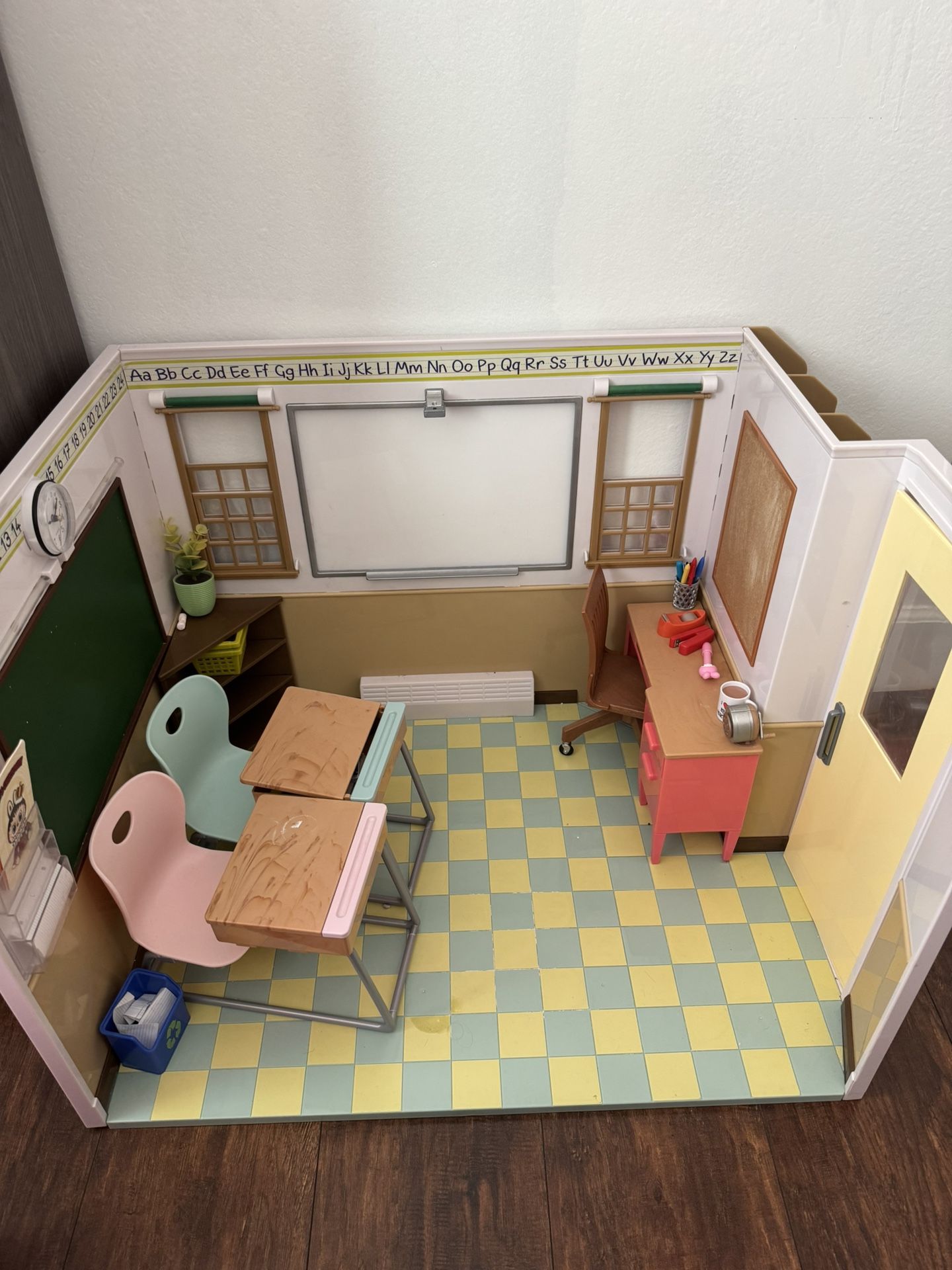 Our Generation Classroom Play set