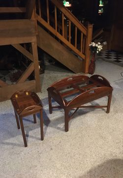 Wood / glass table