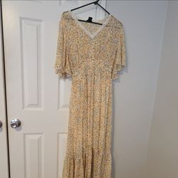 Kate and Lily Floral Maxi Dress Ivory Yellow Lace Ruffle Flutter Sleeve Size 10
