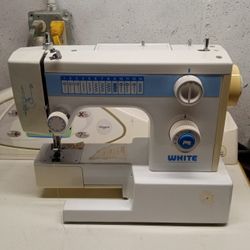 White Sewing Machine NO POWER CORD OR PEDAL being Sold As Is For Parts Or Repair 